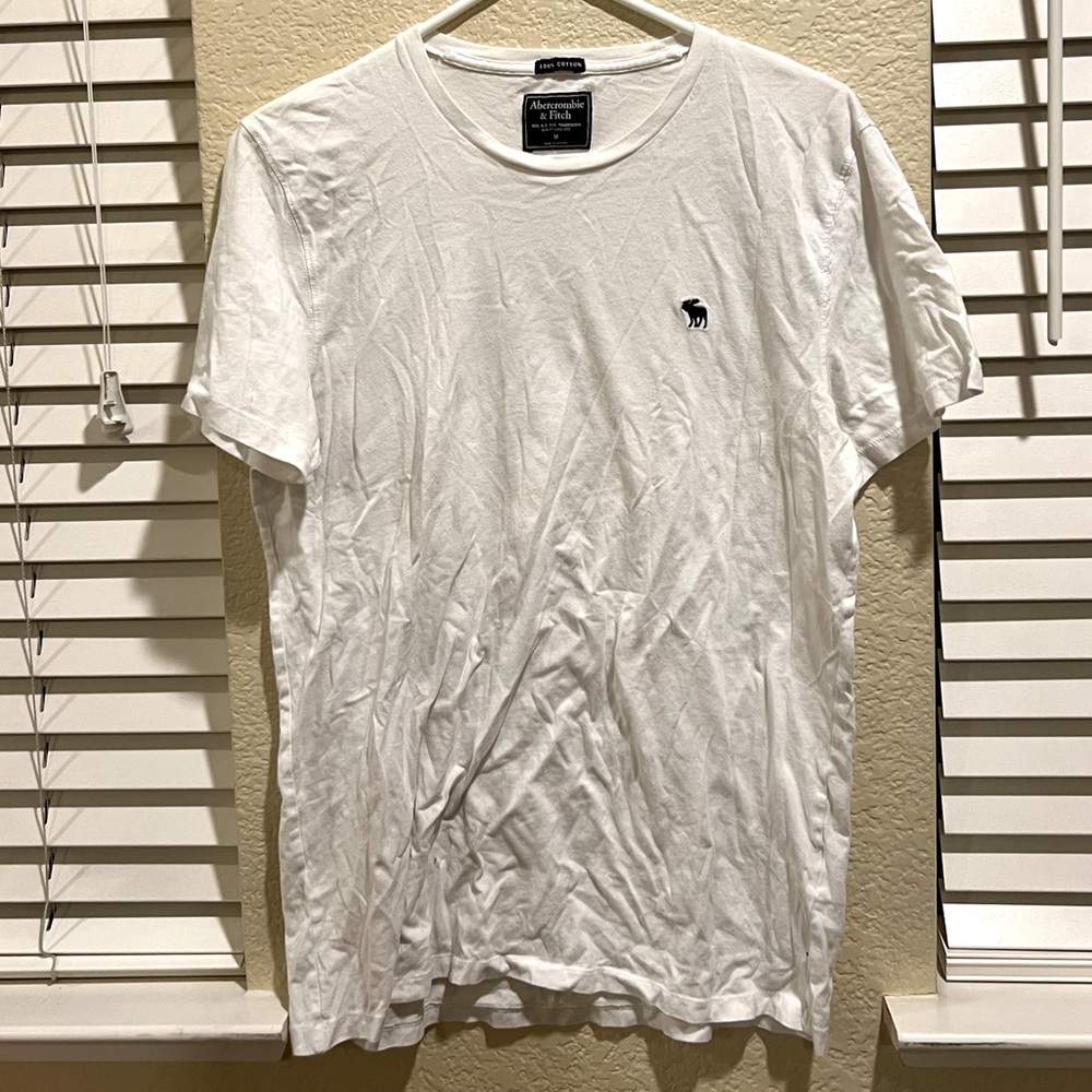 Abercrombie white t shirt